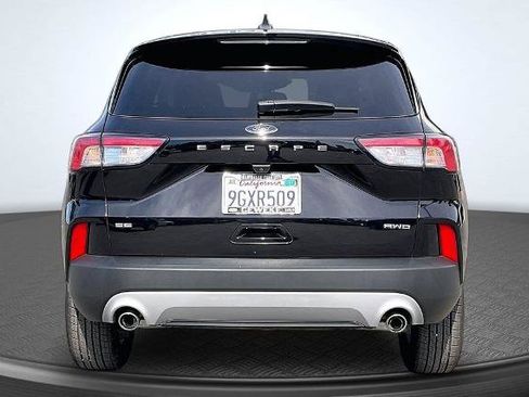 Certified 2022 Ford Escape SE AWD/4WD image 4