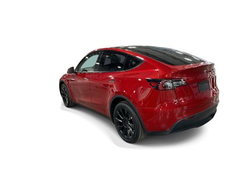 Certified 2023 Tesla Model Y AWD image 4