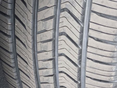 Used 2021 Ford Explorer Platinum w/ Equipment Group 601A AWD/4WD image 15