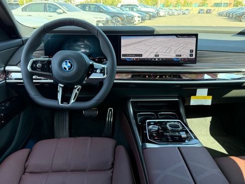 New 2026 BMW i7 xDrive60 AWD/4WD image 51