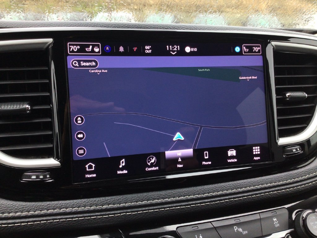 Used 2024 Chrysler Pacifica Limited FWD image 20