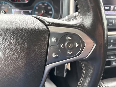 Used 2018 Chevrolet Colorado Z71 AWD/4WD image 16