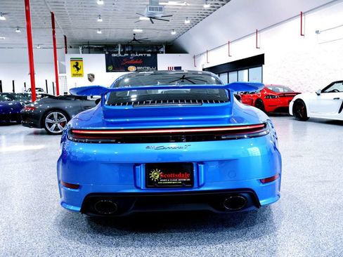 Used 2026 Porsche 911 Carrera T RWD image 18
