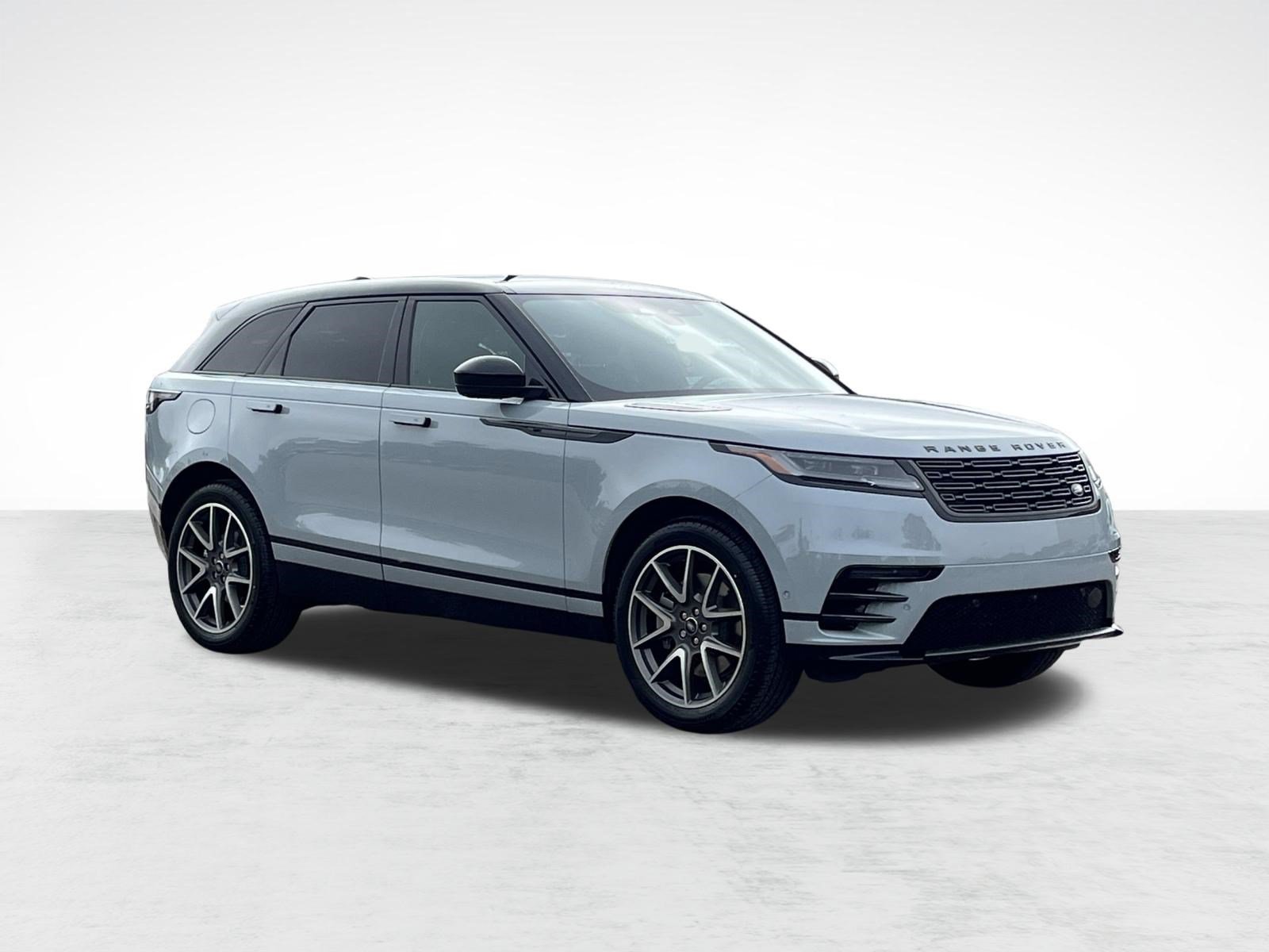 Used 2026 Land Rover Range Rover Velar Dynamic SE AWD/4WD image 6