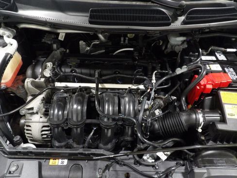 Used 2018 Ford Fiesta SE w/ Equipment Group 201A image 19