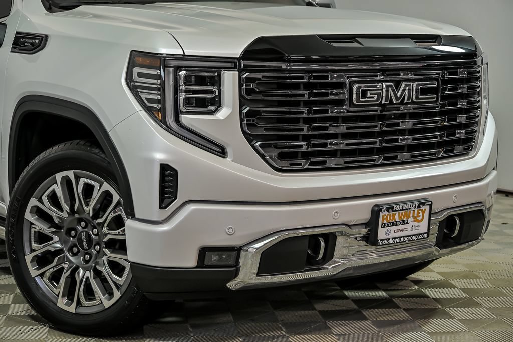 Certified 2025 GMC Sierra 1500 Denali Ultimate AWD/4WD image 2