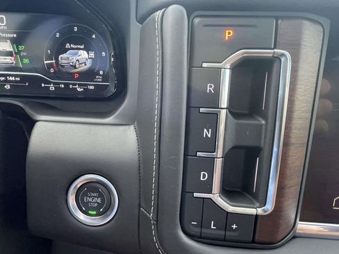 Certified 2024 GMC Yukon XL Denali Ultimate image 25