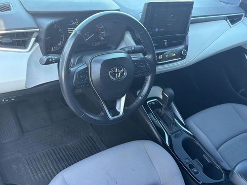 Certified 2023 Toyota Corolla SE image 4