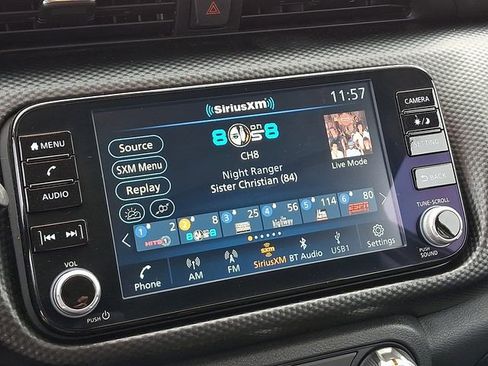 Used 2024 Nissan Kicks SV image 17