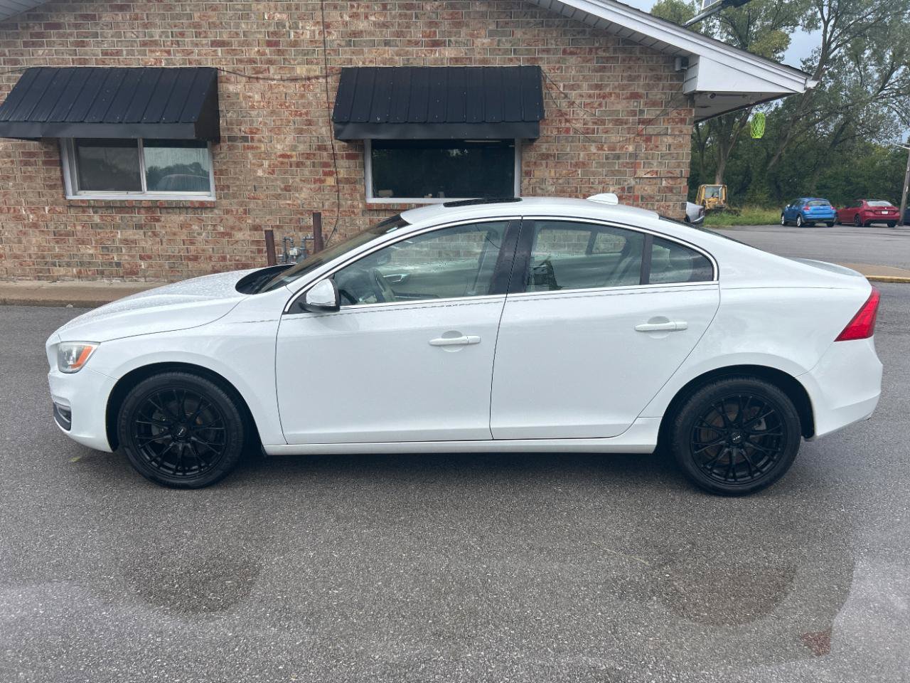 Used 2016 Volvo S60 T5 Premier w/ Convenience Package FWD image 10