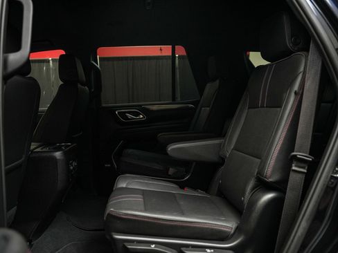 Used 2022 Chevrolet Tahoe RST w/ Luxury Package AWD/4WD image 24