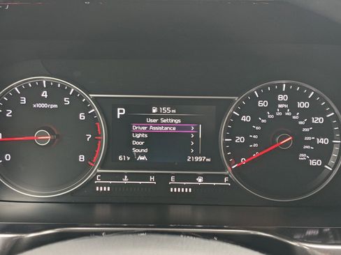 Used 2023 Kia Sorento LX image 20