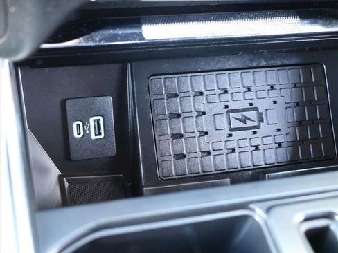 Used 2024 Ford F150 Platinum w/ Equipment Group 702A High image 29