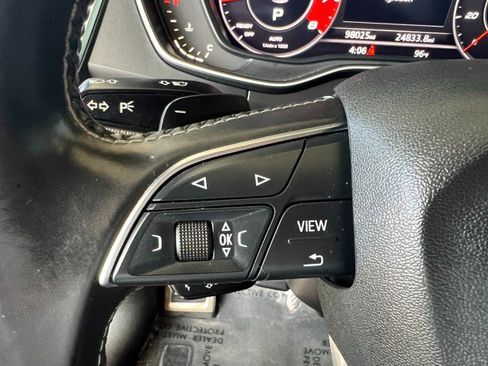 Used 2018 Audi SQ5 Premium Plus w/ Navigation Package image 27