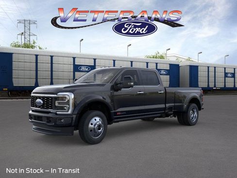New 2026 Ford F450 Platinum w/ FX4 Off-Road Package image 1