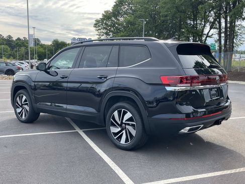 New 2026 Volkswagen Atlas SE FWD image 5