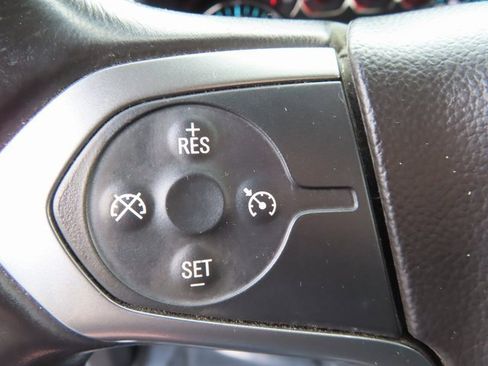 Used 2017 Chevrolet Silverado 1500 LT w/ LT Plus Package image 16