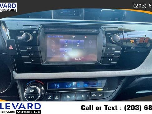 Used 2014 Toyota Corolla LE image 21