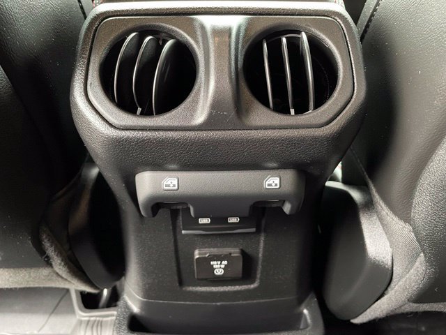 Used 2021 Jeep Wrangler Unlimited Rubicon AWD/4WD image 21