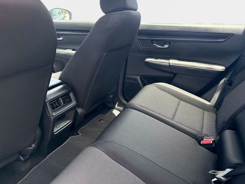 Used 2024 Honda CR-V LX image 14