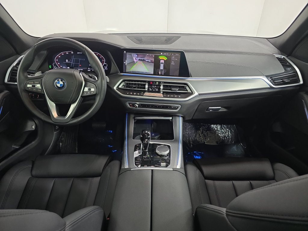 Used 2022 BMW X5 xDrive45e AWD/4WD image 13