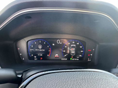 Used 2025 Acura Integra image 26