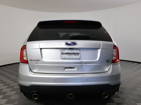 Used 2014 Ford Edge SEL w/ Equipment Group 205A image 3