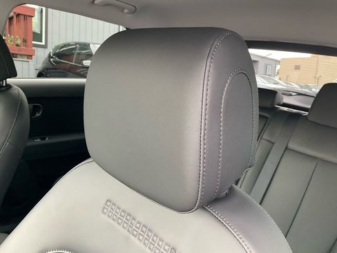 Used 2025 Hyundai Ioniq 5 SEL image 18