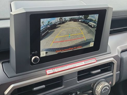 New 2026 Toyota 4Runner SR5 AWD/4WD image 15