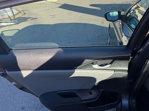 Used 2019 Honda Civic LX image 17