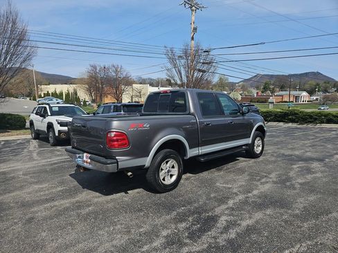 Used 2002 Ford F150 4x4 SuperCrew image 5