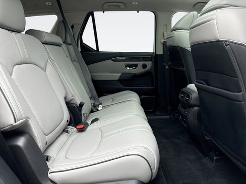 Used 2025 Honda Pilot Elite image 21
