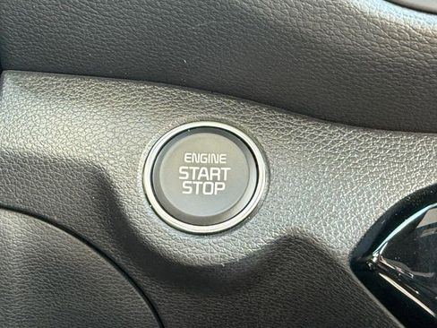 Used 2024 Kia Forte GT-Line image 17