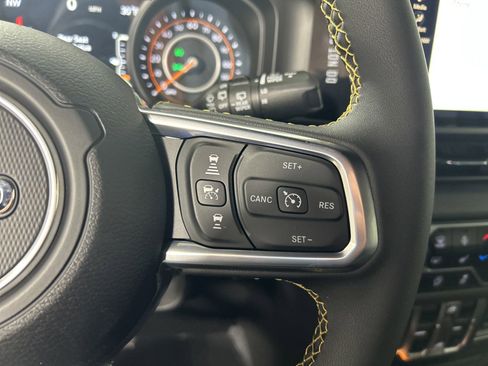 New 2025 Jeep Wrangler Sahara w/ Technology Group image 15