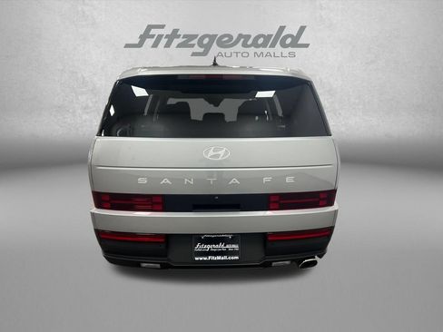 Used 2026 Hyundai Santa Fe SE FWD image 6