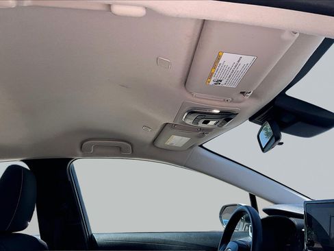 Used 2024 Toyota Corolla LE FWD image 25
