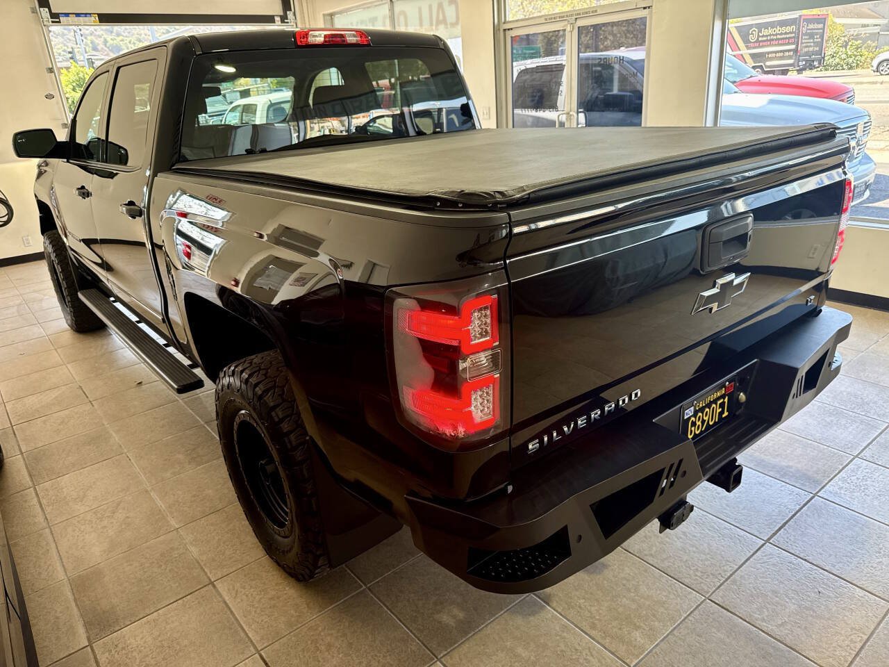 Used 2017 Chevrolet Silverado 1500 LT w/ All Star Edition RWD image 9