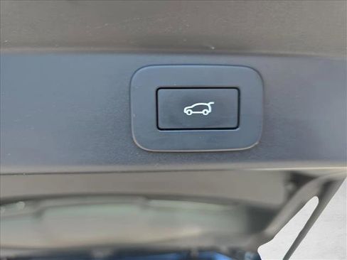 Certified 2023 Land Rover Range Rover Sport SE AWD/4WD image 13