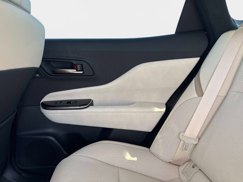 Used 2026 Toyota Crown Limited image 13