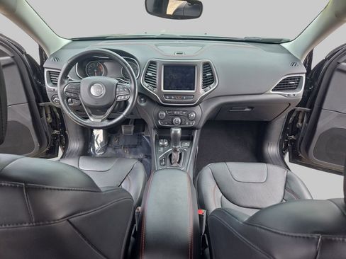 Used 2020 Jeep Cherokee Trailhawk AWD/4WD image 10