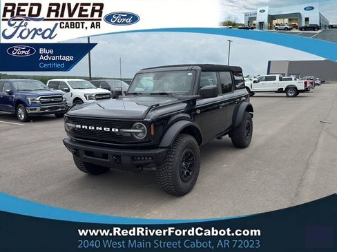 Certified 2024 Ford Bronco Wildtrak AWD/4WD image 1