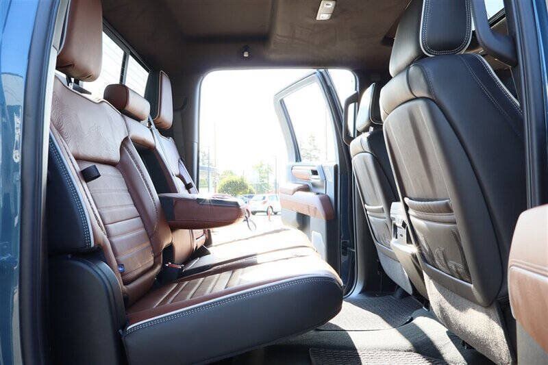 Used 2026 GMC Sierra 3500 Denali Ultimate AWD/4WD image 29