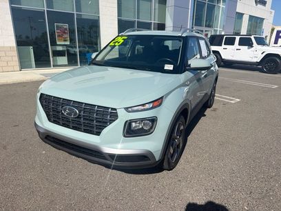 Used 2025 Hyundai Venue SEL