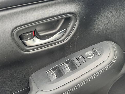 Used 2023 Honda HR-V EX-L image 15
