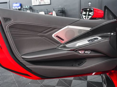 Used 2024 Chevrolet Corvette Z06 RWD image 34