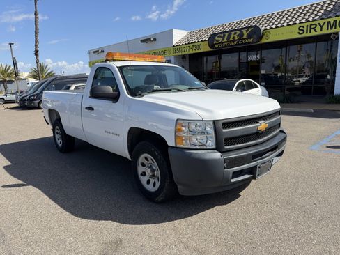 Used 2013 Chevrolet Silverado 1500 W/T image 1