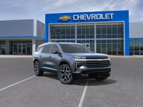 New 2026 Chevrolet Traverse High Country AWD/4WD image 3