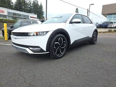 Used 2023 Hyundai Ioniq 5 SEL image 3