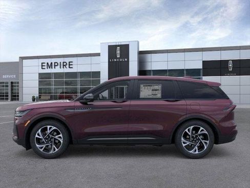 New 2025 Lincoln Nautilus Premier w/ Jet Appearance Package image 3