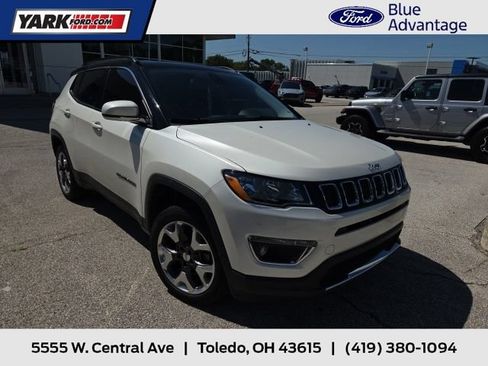 Used 2019 Jeep Compass Limited w/ Safety & Security Group AWD/4WD image 1